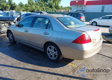 2006 Honda Accord 2.4 Ex из США, поврежденный, VIN 1HGCM56896A053781